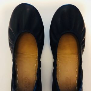 EUC Navy Tieks, size 9.